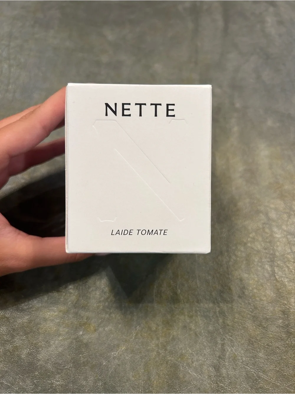 Nette LAIDE TOMATE MINI SCENTED CANDLE